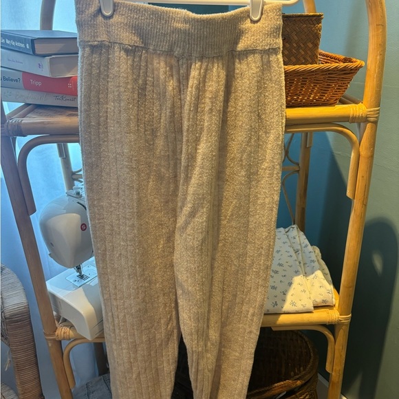 Free People Around the Clock Jogger in Oatmeal - Picture 5 of 5